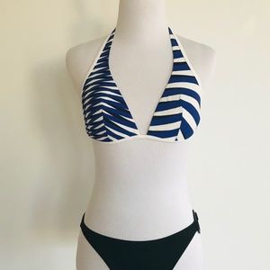 NWT LA PERLA OP-ART BLUE TRIANGLE BIKINI TOP